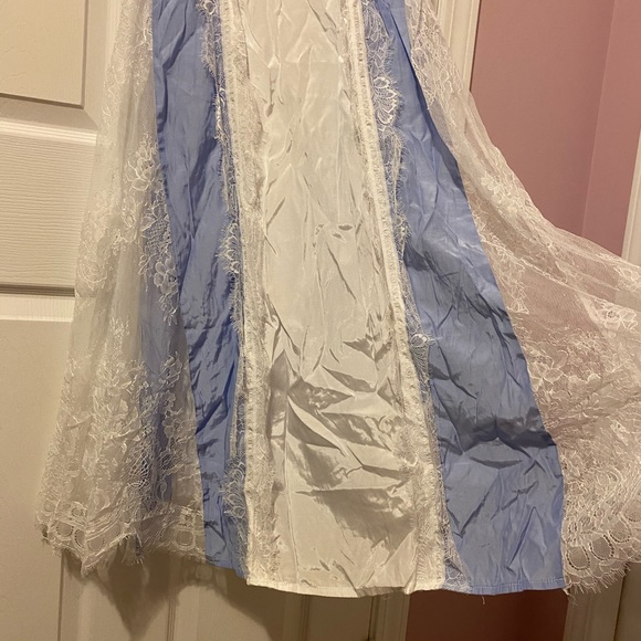 Lace sleepwear/ dress - Picture 2 of 4